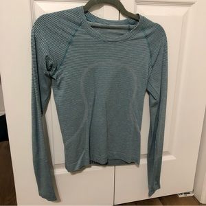 Lululemon Swiftly Tech Long sleeve race length